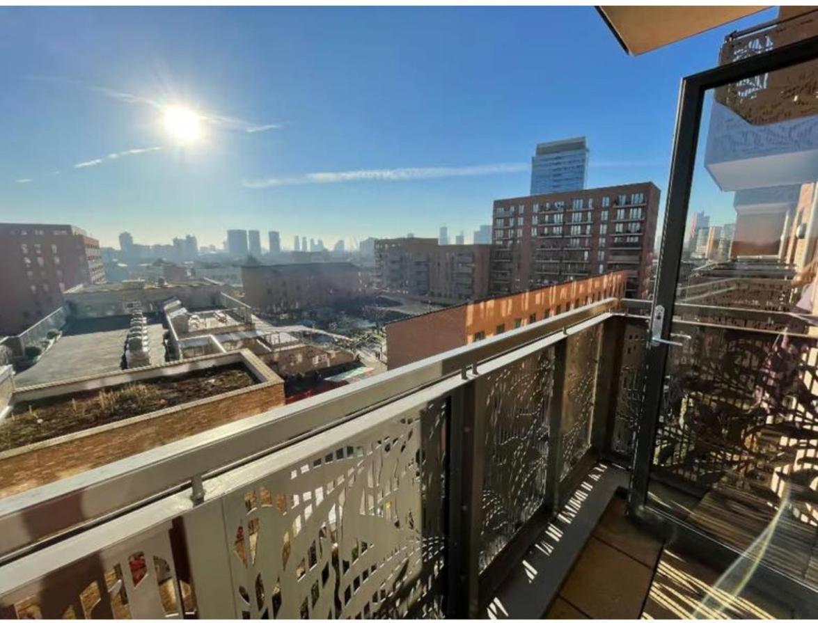 Canning Town -2 Bed Luxury Apartment Londra Exterior foto